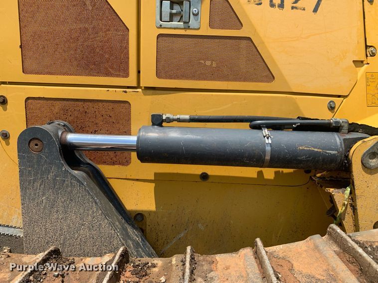 image for item DP8626 2014 John Deere 850K WLT  dozer