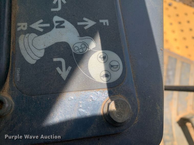 image for item DP8626 2014 John Deere 850K WLT  dozer