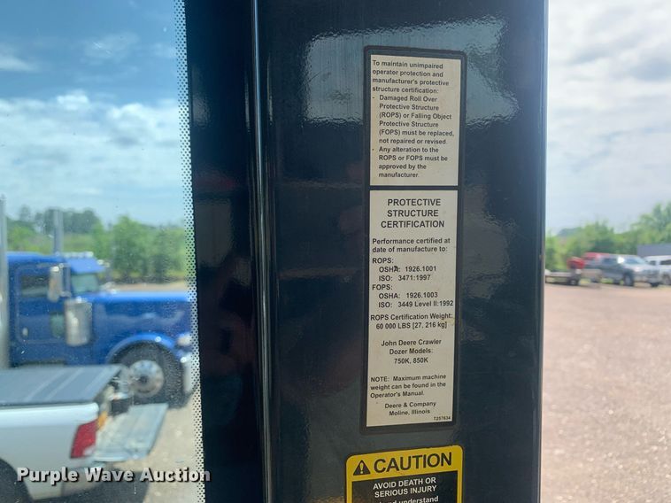 image for item DP8626 2014 John Deere 850K WLT  dozer