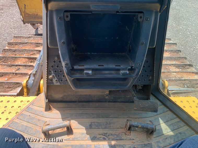 image for item DP8626 2014 John Deere 850K WLT  dozer