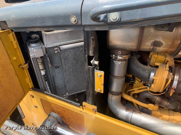 image for item DP8626 2014 John Deere 850K WLT  dozer