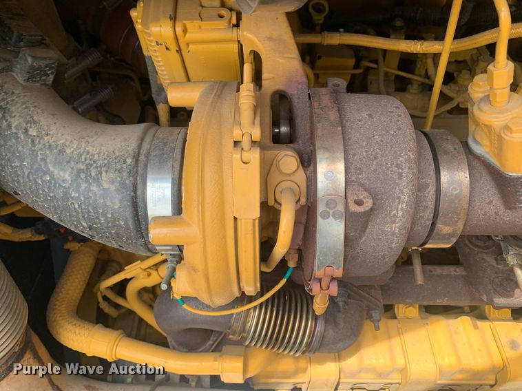 image for item DP8626 2014 John Deere 850K WLT  dozer