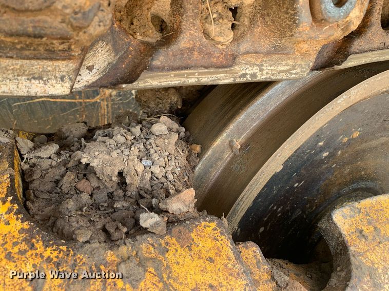 image for item DP8626 2014 John Deere 850K WLT  dozer