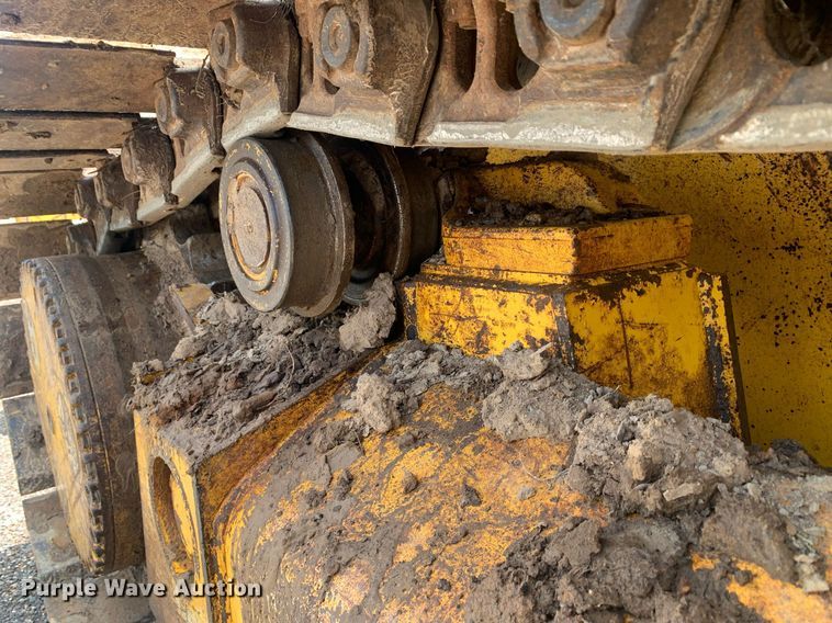 image for item DP8626 2014 John Deere 850K WLT  dozer