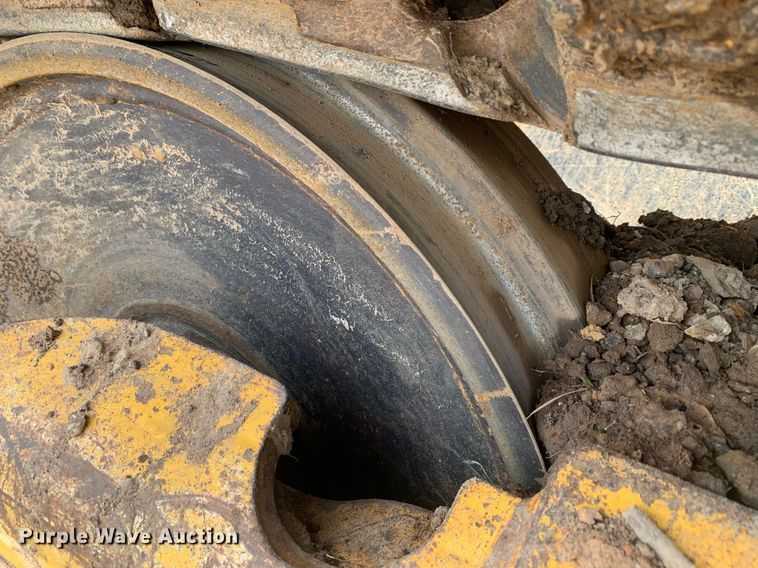 image for item DP8626 2014 John Deere 850K WLT  dozer