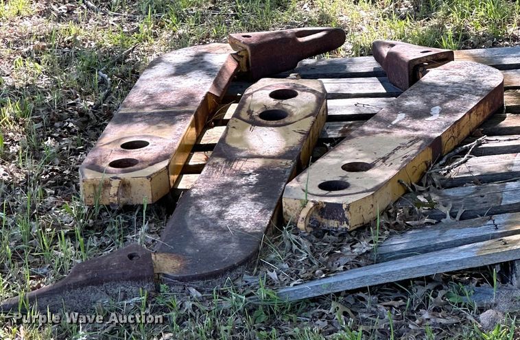 image for item DP8626 2014 John Deere 850K WLT  dozer