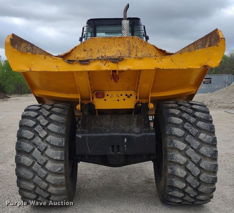 image for item DQ1682 2004 JCB 714  haul truck