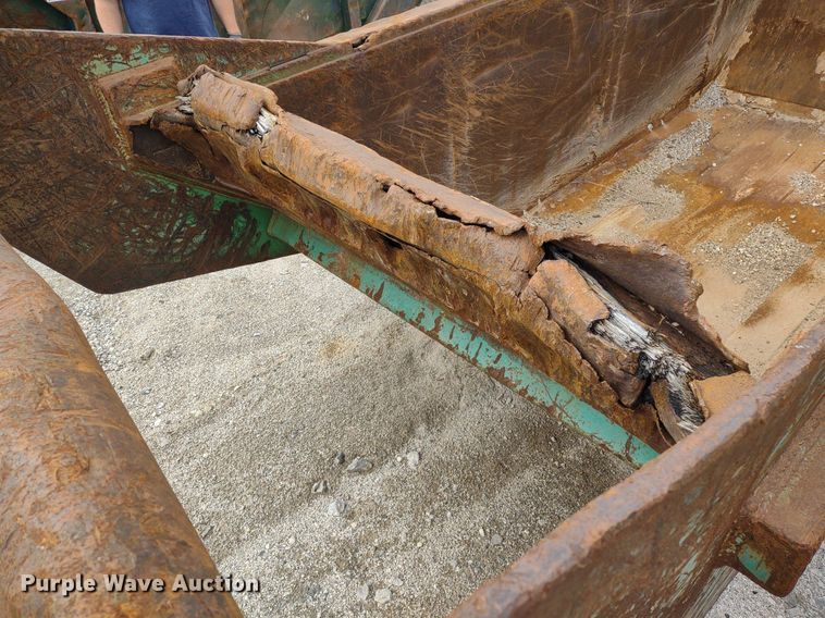 image for item DQ1683 Rock box