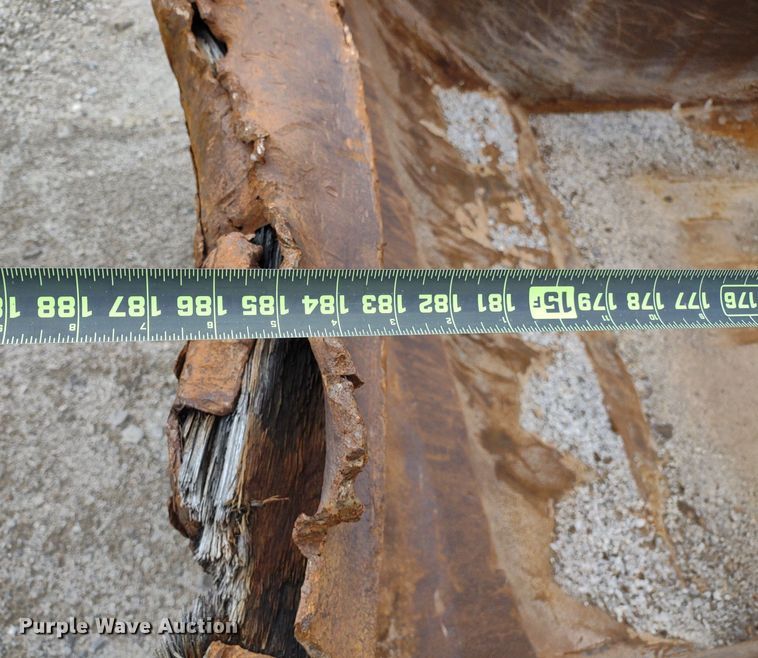 image for item DQ1683 Rock box