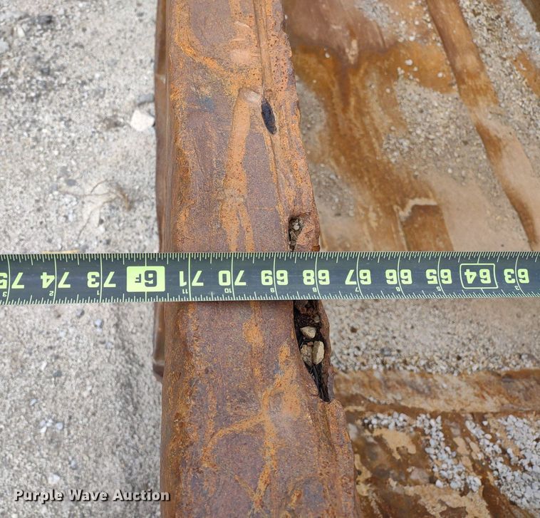 image for item DQ1683 Rock box