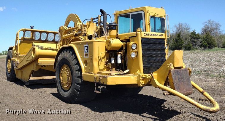 image for item DQ1695 1982 Caterpillar 627B  scraper