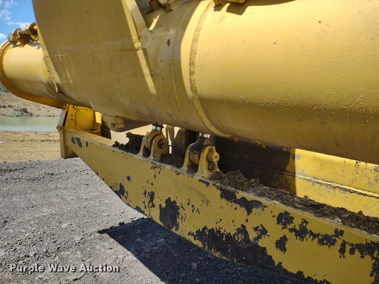 image for item DQ1695 1982 Caterpillar 627B  scraper