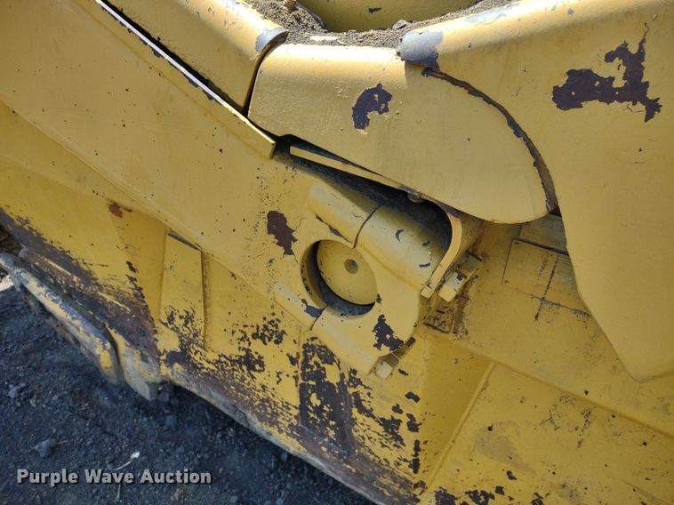 image for item DQ1695 1982 Caterpillar 627B  scraper