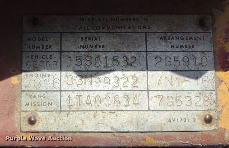 image for item DQ1695 1982 Caterpillar 627B  scraper