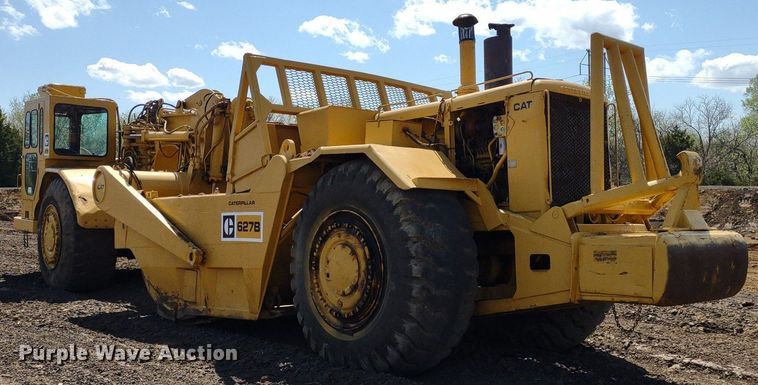 image for item DQ1696 1974 Caterpillar 627B  scraper