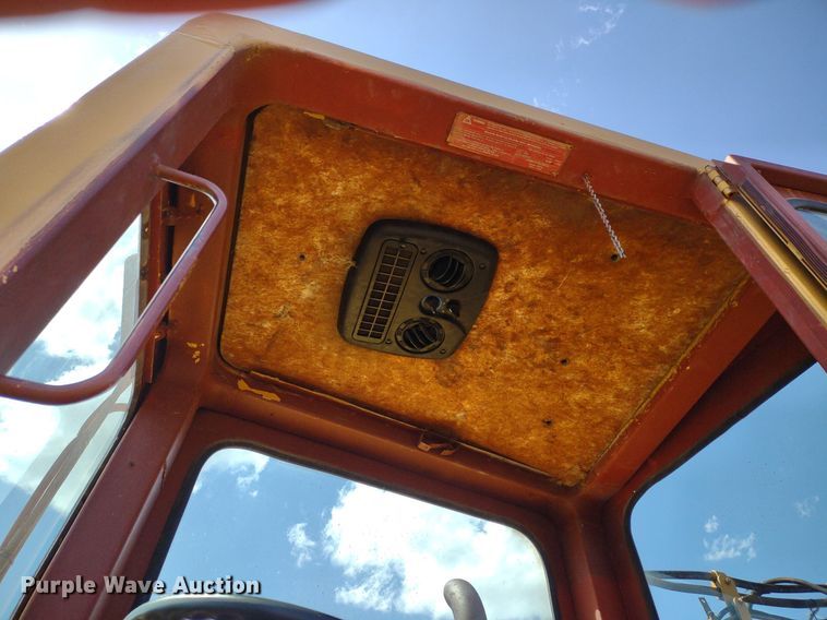 image for item DQ1696 1974 Caterpillar 627B  scraper