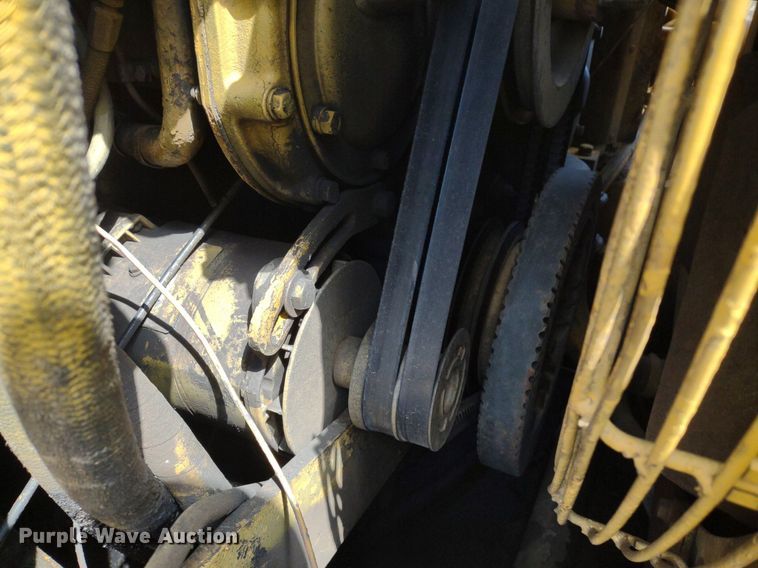 image for item DQ1696 1974 Caterpillar 627B  scraper