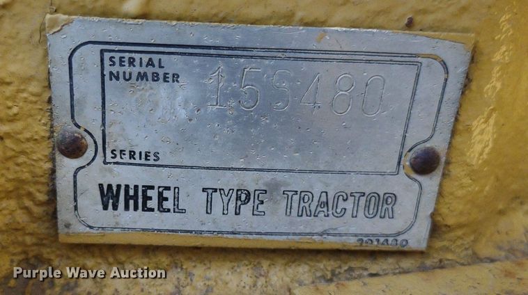 image for item DQ1696 1974 Caterpillar 627B  scraper