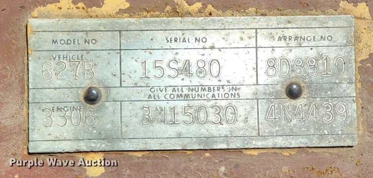 image for item DQ1696 1974 Caterpillar 627B  scraper