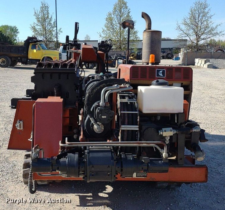 image for item DQ1697 2001 Ditch Witch JT2720 AT  directional boring unit