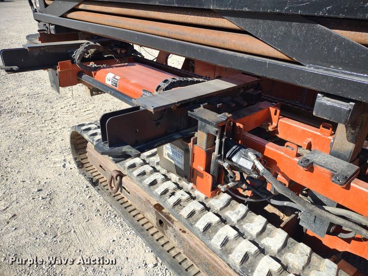 image for item DQ1697 2001 Ditch Witch JT2720 AT  directional boring unit