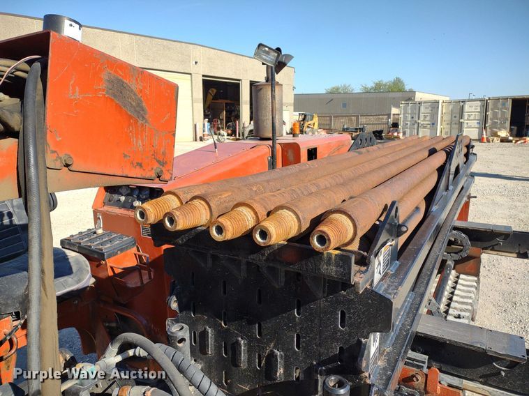 image for item DQ1697 2001 Ditch Witch JT2720 AT  directional boring unit