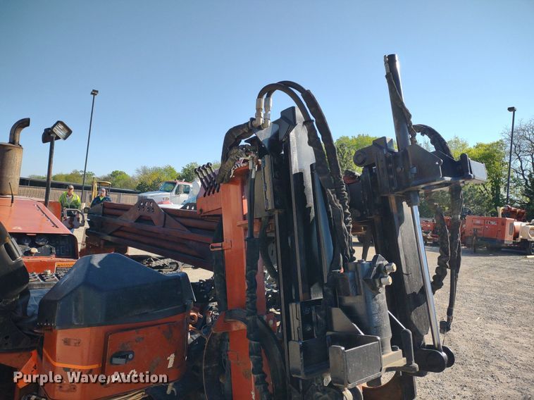 image for item DQ1697 2001 Ditch Witch JT2720 AT  directional boring unit