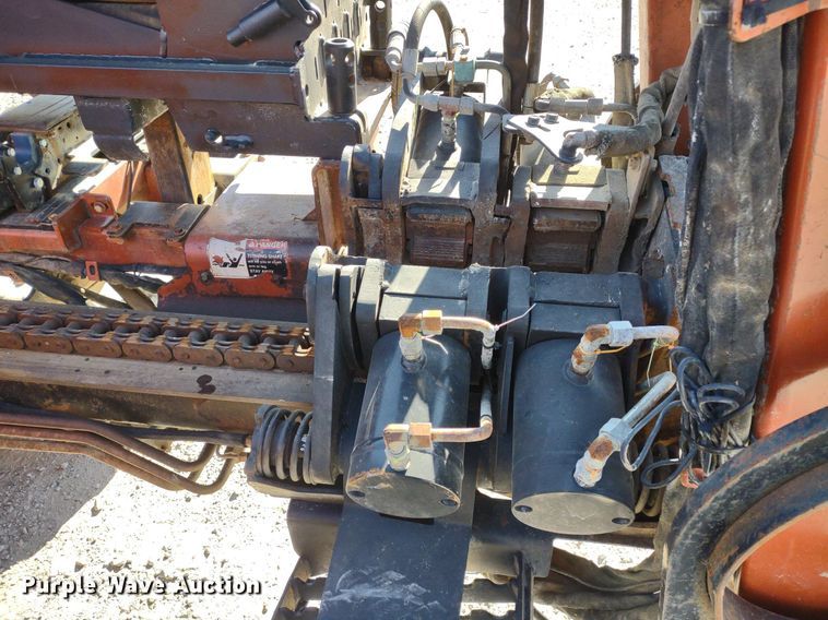 image for item DQ1697 2001 Ditch Witch JT2720 AT  directional boring unit