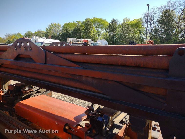 image for item DQ1697 2001 Ditch Witch JT2720 AT  directional boring unit