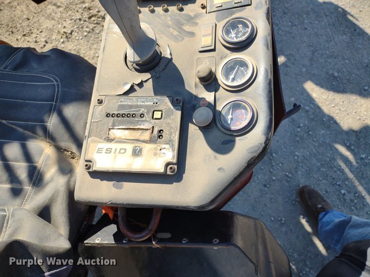 image for item DQ1697 2001 Ditch Witch JT2720 AT  directional boring unit