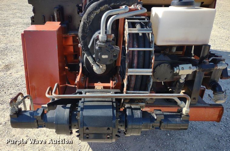 image for item DQ1697 2001 Ditch Witch JT2720 AT  directional boring unit