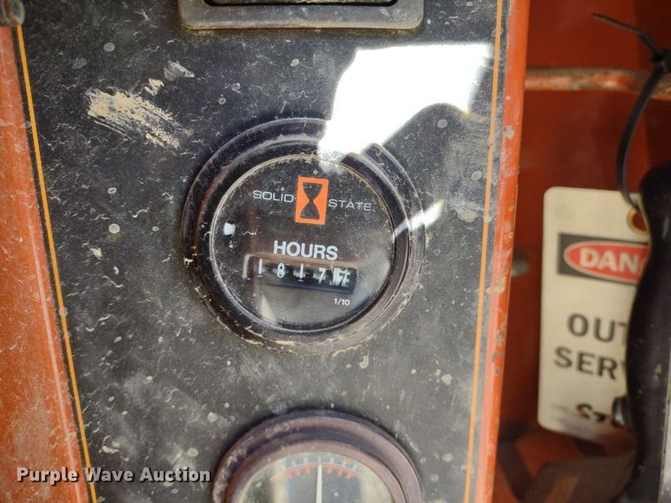 image for item DQ1697 2001 Ditch Witch JT2720 AT  directional boring unit