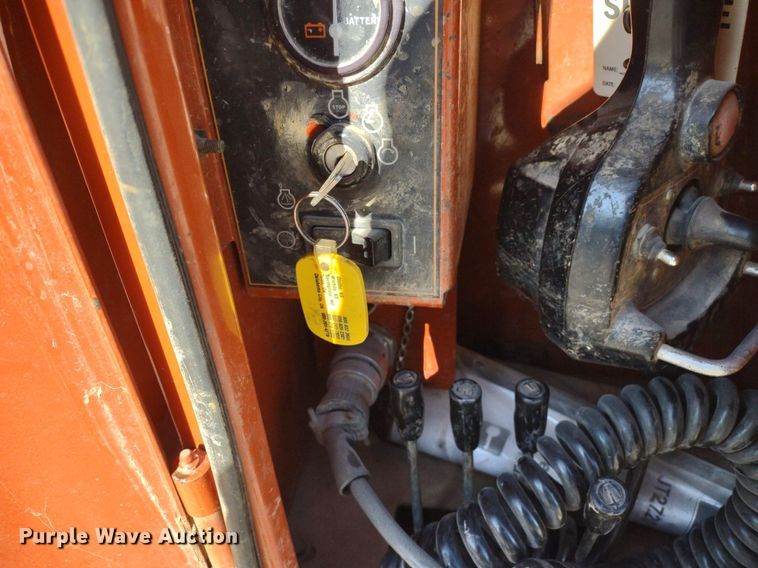 image for item DQ1697 2001 Ditch Witch JT2720 AT  directional boring unit