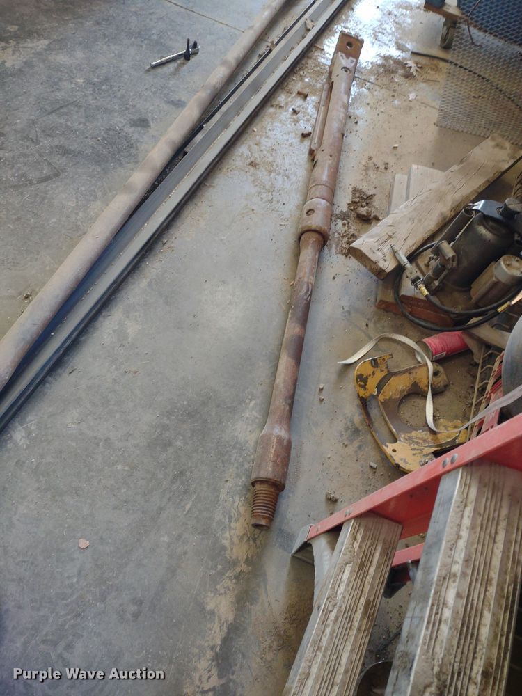 image for item DQ1697 2001 Ditch Witch JT2720 AT  directional boring unit