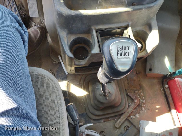 image for item DQ1698 2003 Sterling A9500  vacuum truck