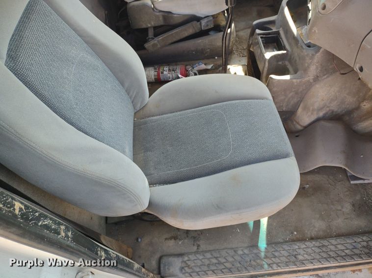 image for item DQ1698 2003 Sterling A9500  vacuum truck