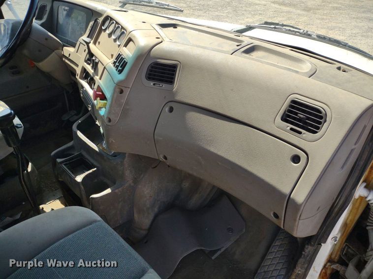 image for item DQ1698 2003 Sterling A9500  vacuum truck