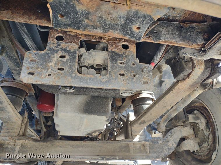 image for item DQ1698 2003 Sterling A9500  vacuum truck