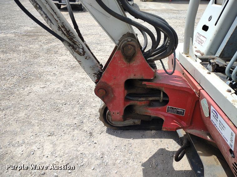 image for item DQ1701 2008 Takeuchi TB235  mini excavator