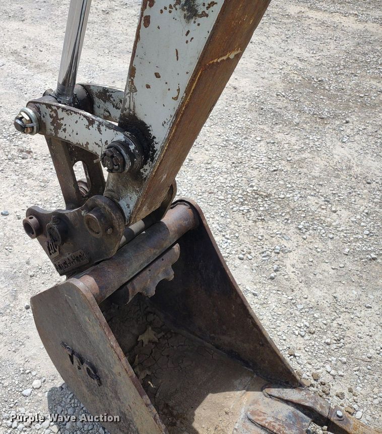 image for item DQ1701 2008 Takeuchi TB235  mini excavator