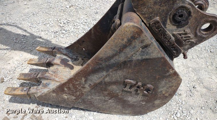 image for item DQ1701 2008 Takeuchi TB235  mini excavator