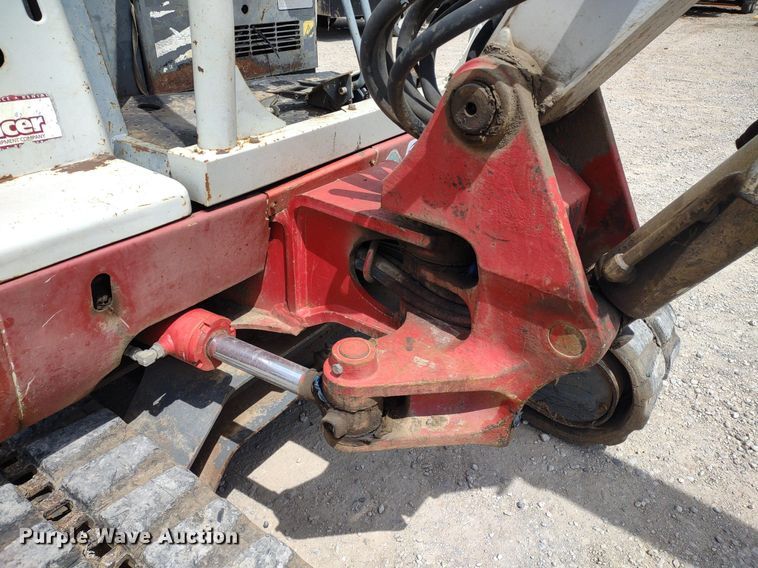 image for item DQ1701 2008 Takeuchi TB235  mini excavator