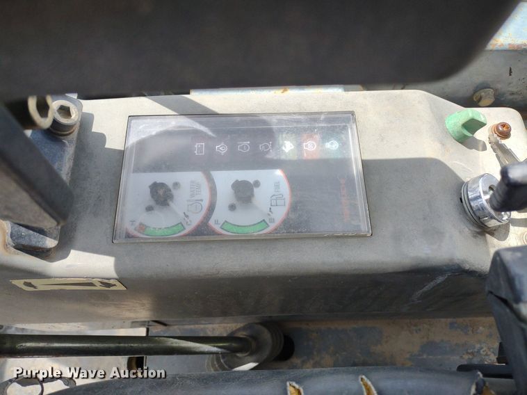 image for item DQ1701 2008 Takeuchi TB235  mini excavator