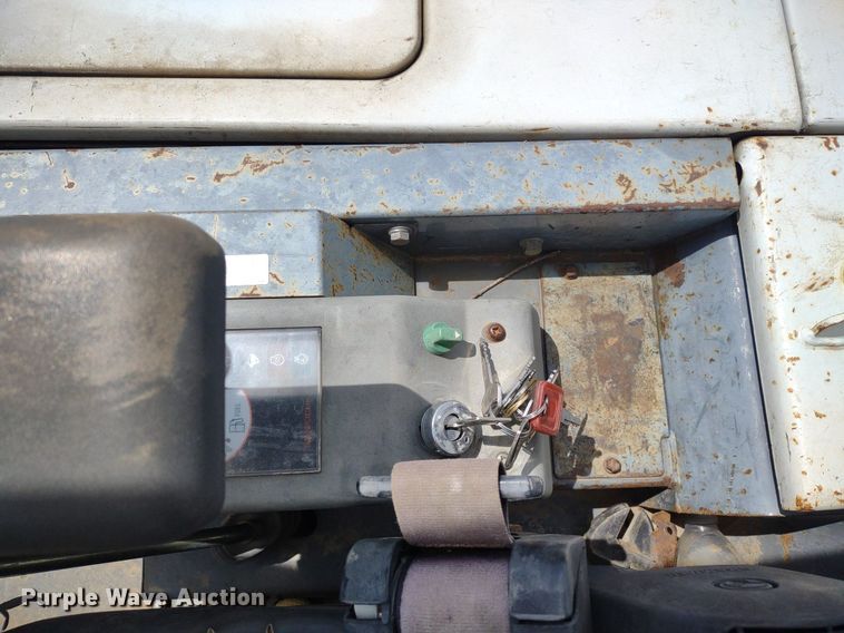 image for item DQ1701 2008 Takeuchi TB235  mini excavator