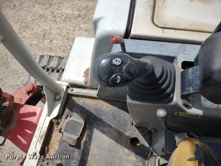 image for item DQ1701 2008 Takeuchi TB235  mini excavator