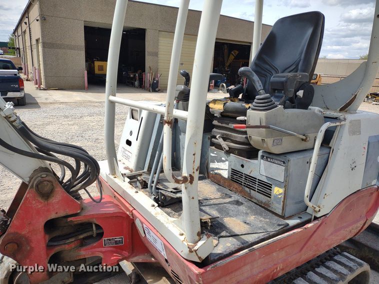 image for item DQ1701 2008 Takeuchi TB235  mini excavator