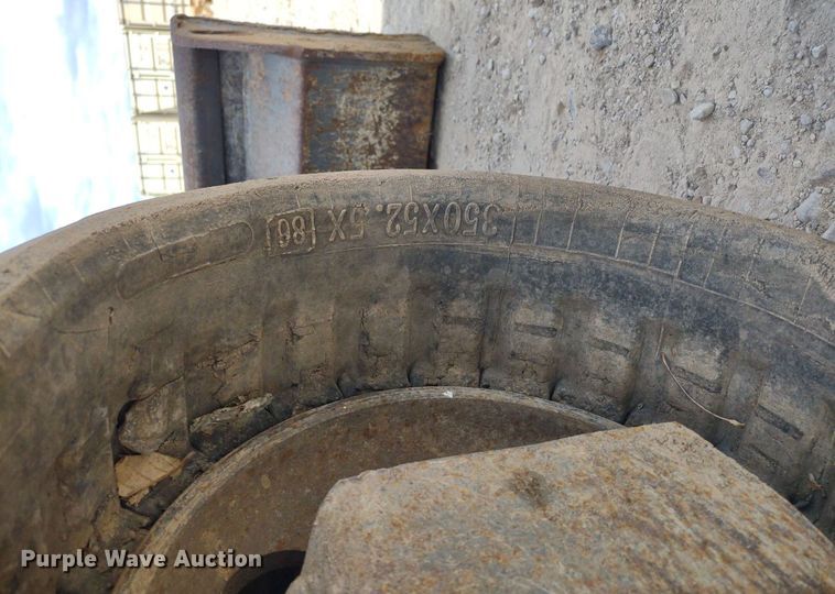 image for item DQ1701 2008 Takeuchi TB235  mini excavator