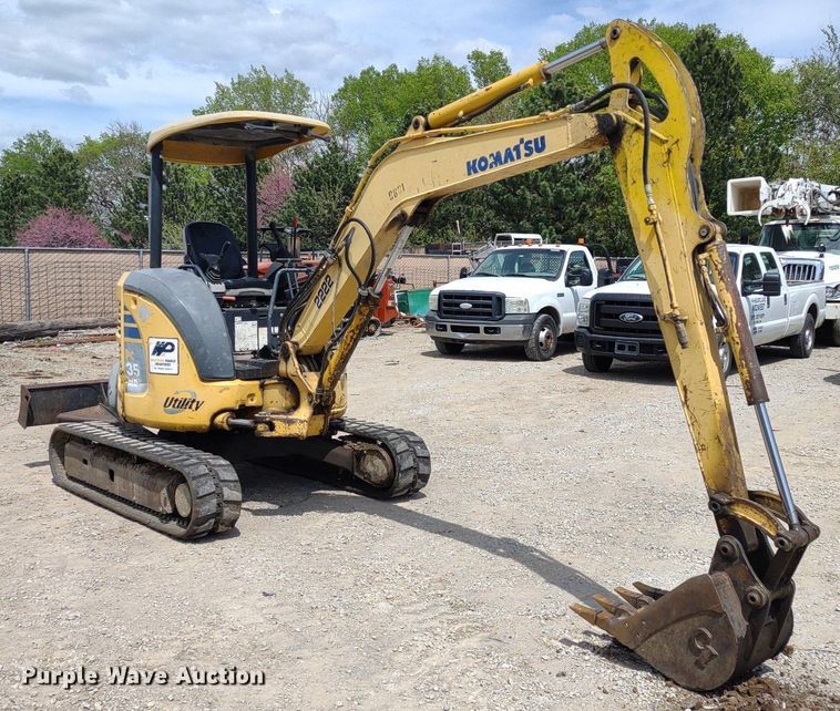 image for item DQ1702 2008 Komatsu PC35MR-2  mini excavator