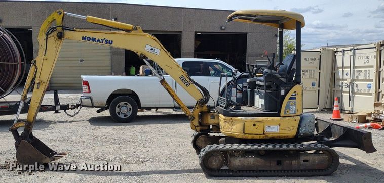 image for item DQ1702 2008 Komatsu PC35MR-2  mini excavator