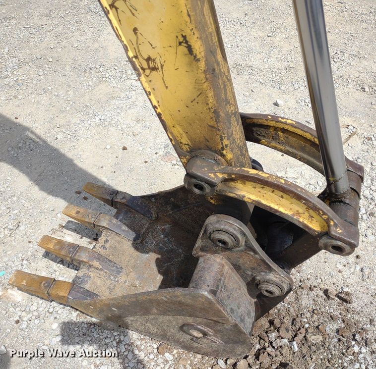 image for item DQ1702 2008 Komatsu PC35MR-2  mini excavator